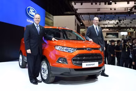 Nhu cầu thị trường đối với mẫu xe EcoSport hoàn toàn mới, phiên bản SUV thành thị, vẫn tiếp tục tăng trong tháng thứ hai ra mắt tại Việt Nam, với doanh số tháng 8 đạt 264 chiếc bán ra. Mẫu xe EcoSport đã định hình một phân khúc xe hoàn toàn mới tại thị trường Việt Nam - xe SUV thành thị cỡ nhỏ.