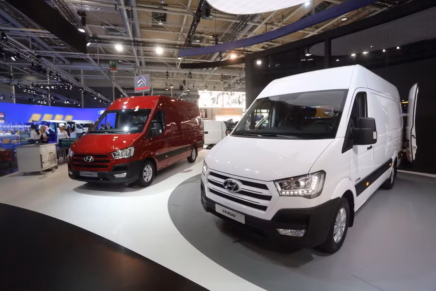 H350 là dòng xe chở hàng mà Hyundai chế tạo dành riêng cho thị trường châu Âu. Nó cũng được đánh giá là dòng xe mang nhiều tính ưu việt với những tính năng nổi trội.