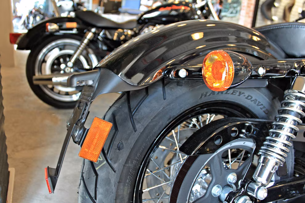 Harley XL 1200X Forty-Eigth là chiếc mô tô mơ ước của nhiều người.