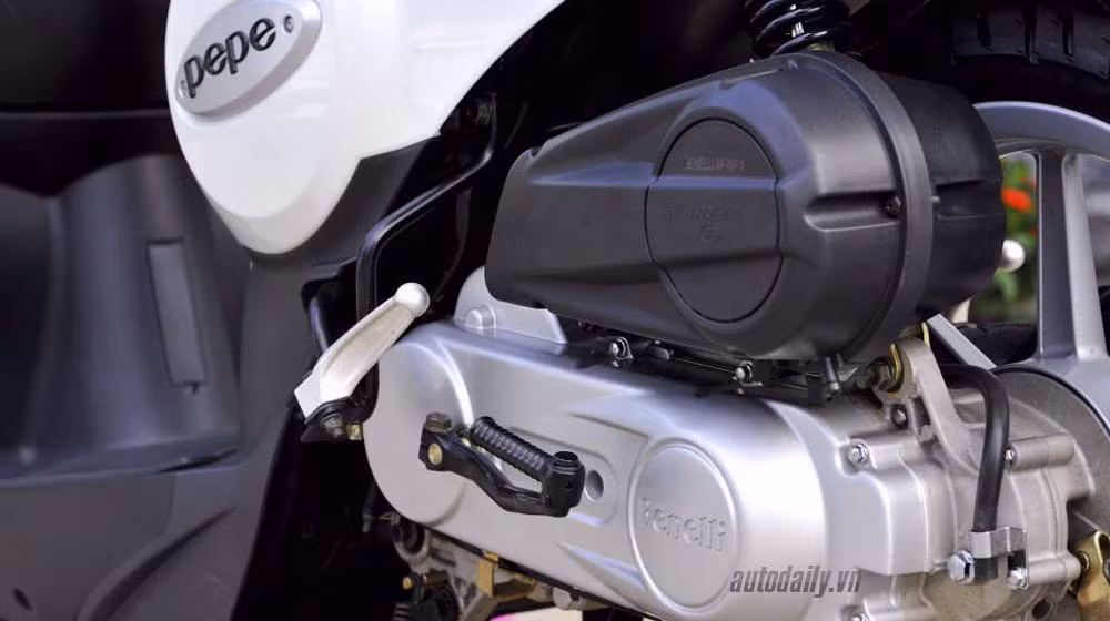 Pepe 4T 50cc sử dụng động cơ 50cc, xi-lanh đơn 4 kỳ.