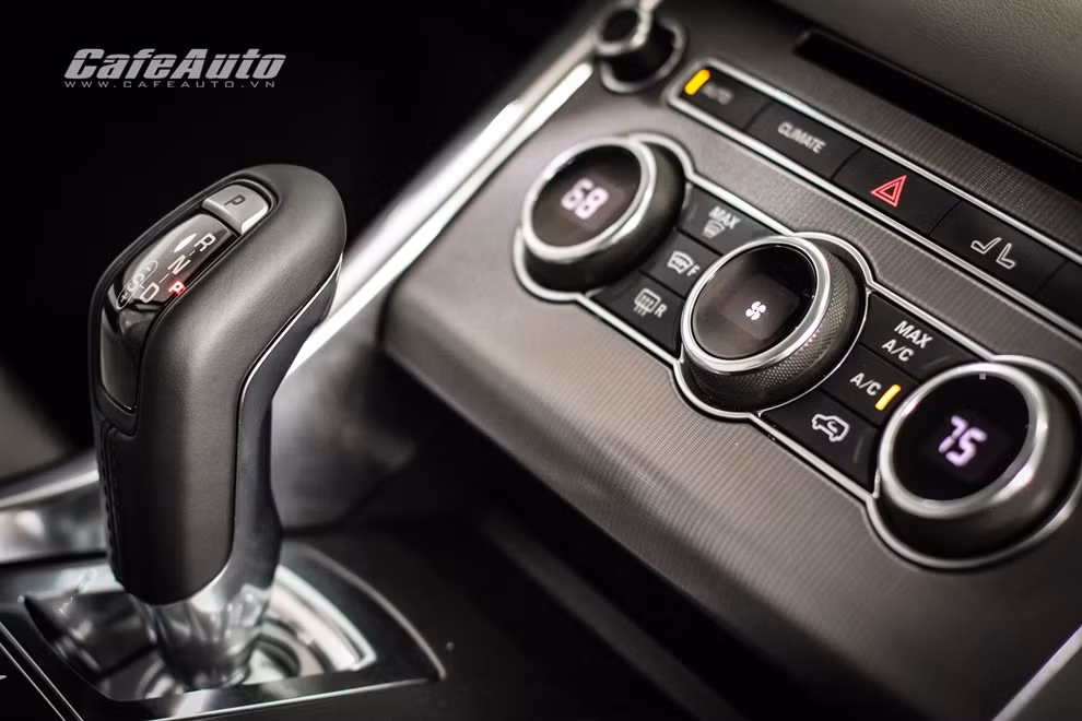 Giá bán tham khảo của Range Rover 2014 tại thị trường Mỹ là 68.500 USD cho bản HSE.