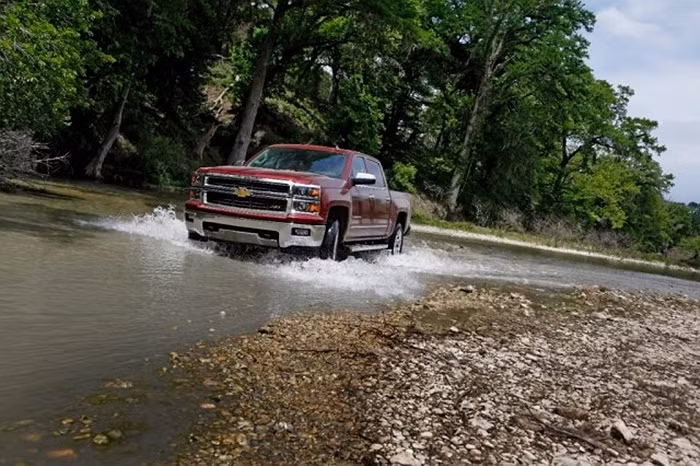 3. Chevrolet Silverado, thương hiệu của GM đã bán ra 49.201 chiếc trong tháng 8/2014. Lũy kế từ đầu năm, mẫu xe này đã tiêu thụ được 331.977 chiếc, tăng 1.1% so với cùng kỳ năm ngoái.