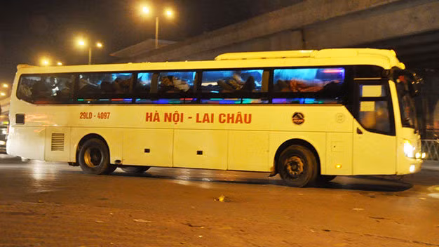 Xe khách giường nằm tuyến Hà Nội - Lai Châu.