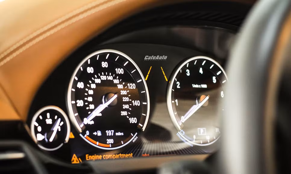 Các công nghệ hỗ trợ người lái được BMW sử dụng trên như 650i Gran Coupe như hệ thống nhận diện người qua đường ban đêm mang tên BMW Night Vision, cảnh báo chuyển làn đường với tác động rung qua vô-lăng, hệ thống phanh tái sinh năng lượng, camera cảm biến theo dõi xung quanh thân xe, hỗ trợ lùi xe...