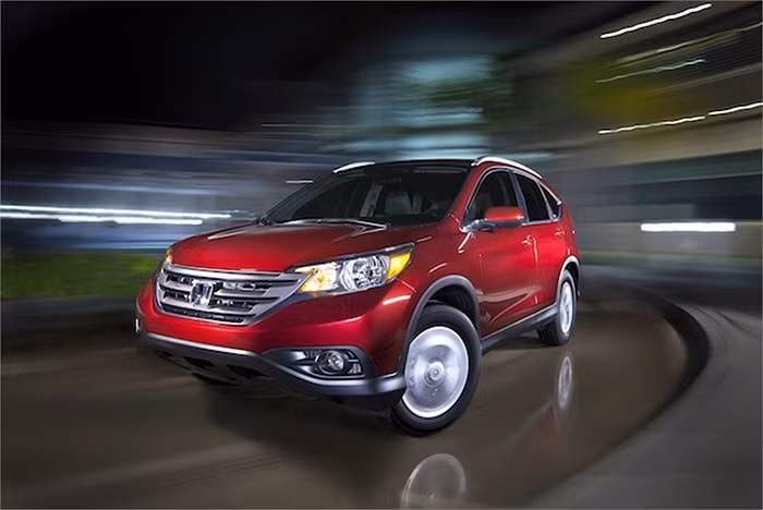 7. Honda CR-V bán được 34.079 xe trong tháng 8/2014. Kết quả này đủ khiến Honda hài lòng với doanh số tăng 4.6% trong năm nay. Cả thảy đã có 217.293 chiếc CR-V được bán ra kể từ 1/1/2014.