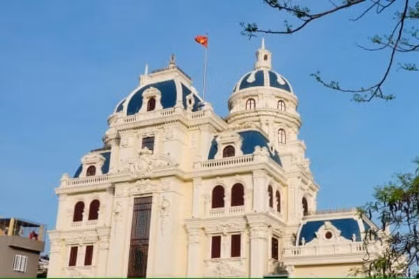 Cặp biệt thự hàng chục triệu đô và thú chơi sang của đại gia Phát “Dầu” ảnh 14
