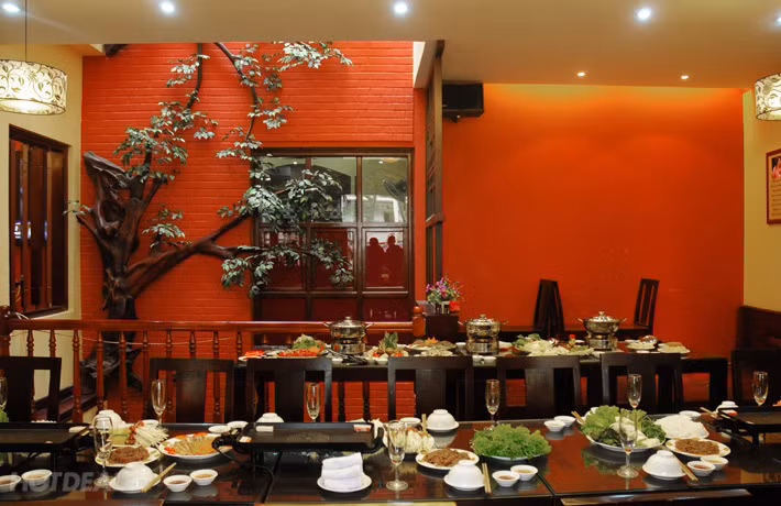 Voucher set lẩu hoặc nướng cho 4 người tại NH Khoảng Lặng Hương Sen được sử dụng tới ngày 29/03/2014.