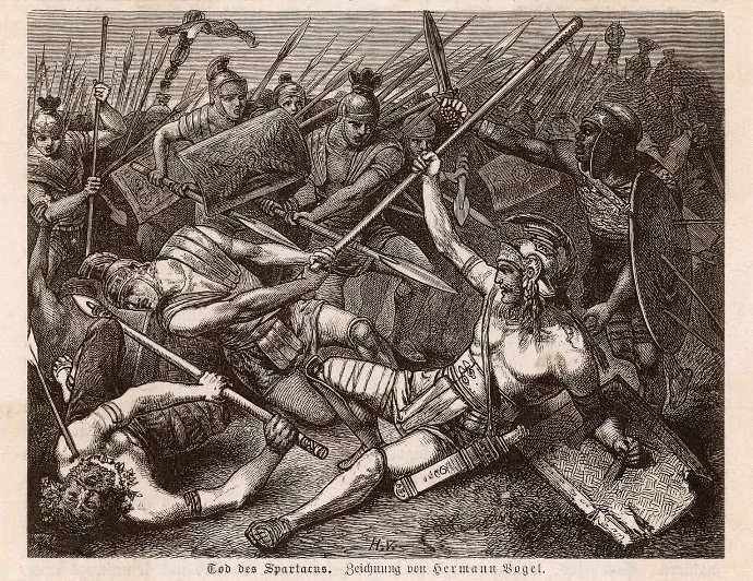 Dù không được trang bị vũ khí mạnh, đội quân của Spartacus đã đánh bại nhiều cuộc tấn công của quân La Mã bằng chiến thuật chiến tranh du kích tại địa hình hiểm trở.