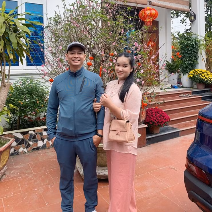 Co gai Cao Bang yeu 