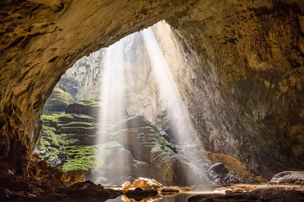 Sơn Đoòng lọt top 7 điểm tham quan dưới lòng đất đẹp nhất thế giới - Hình 2 Son Doong lot top 7 diem tham quan duoi long dat dep nhat the gioi-Hinh-2