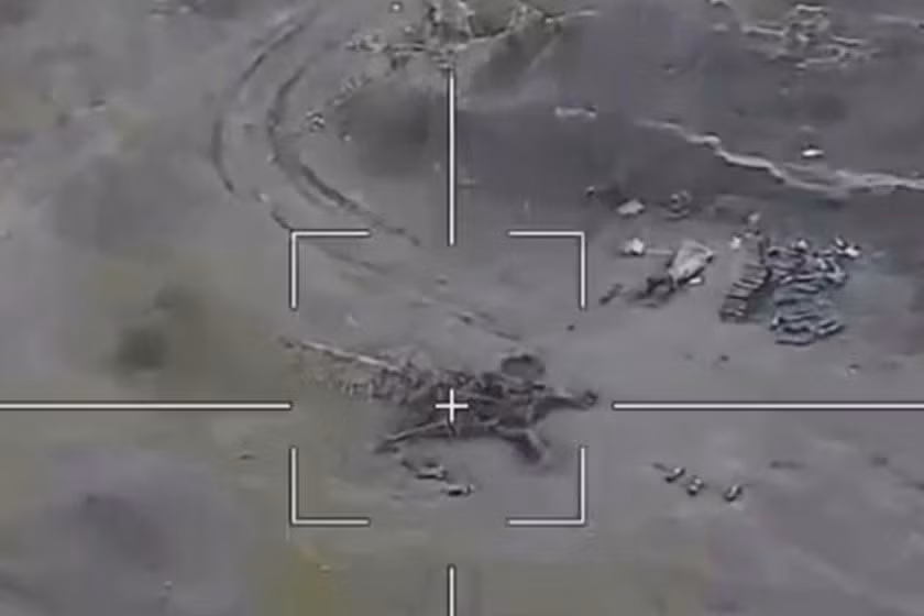 Lựu pháo M777 Mỹ viện trợ cho Ukraine ‘tê liệt’ sau đòn tấn công từ UAV Luu phao M777 My vien tro cho Ukraine ‘te liet’ sau don tan cong tu UAV