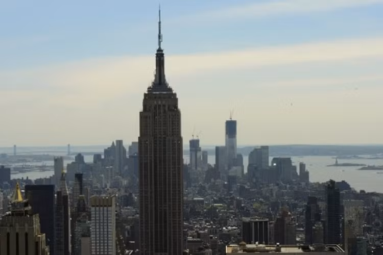 New York có mức độ thật thà tương đương Budapest, với 8/12 số ví được hoàn trả.
