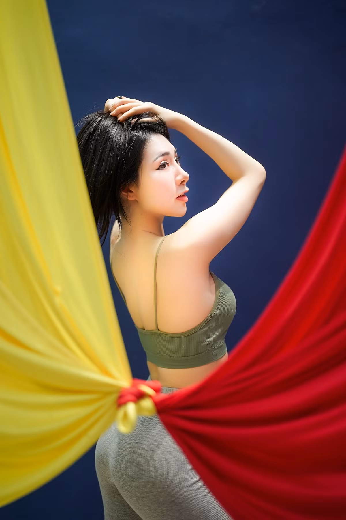 Trai long cua nu vu cong Viet khoe than-Hinh-17