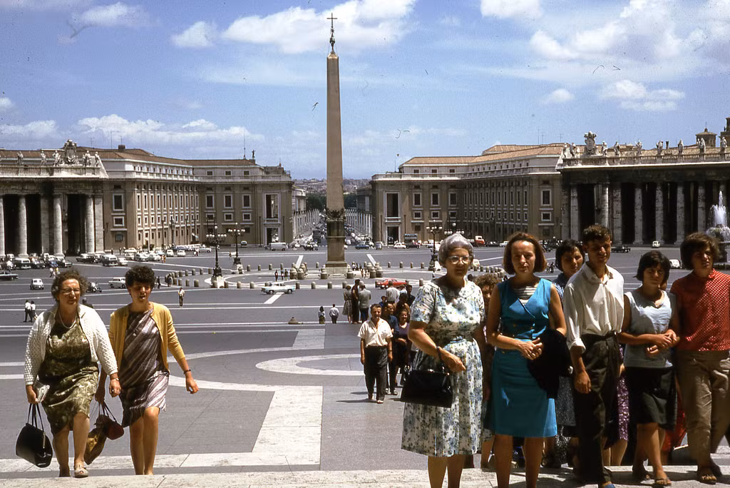 Quảng trường Tòa thánh Vatican, 1966.