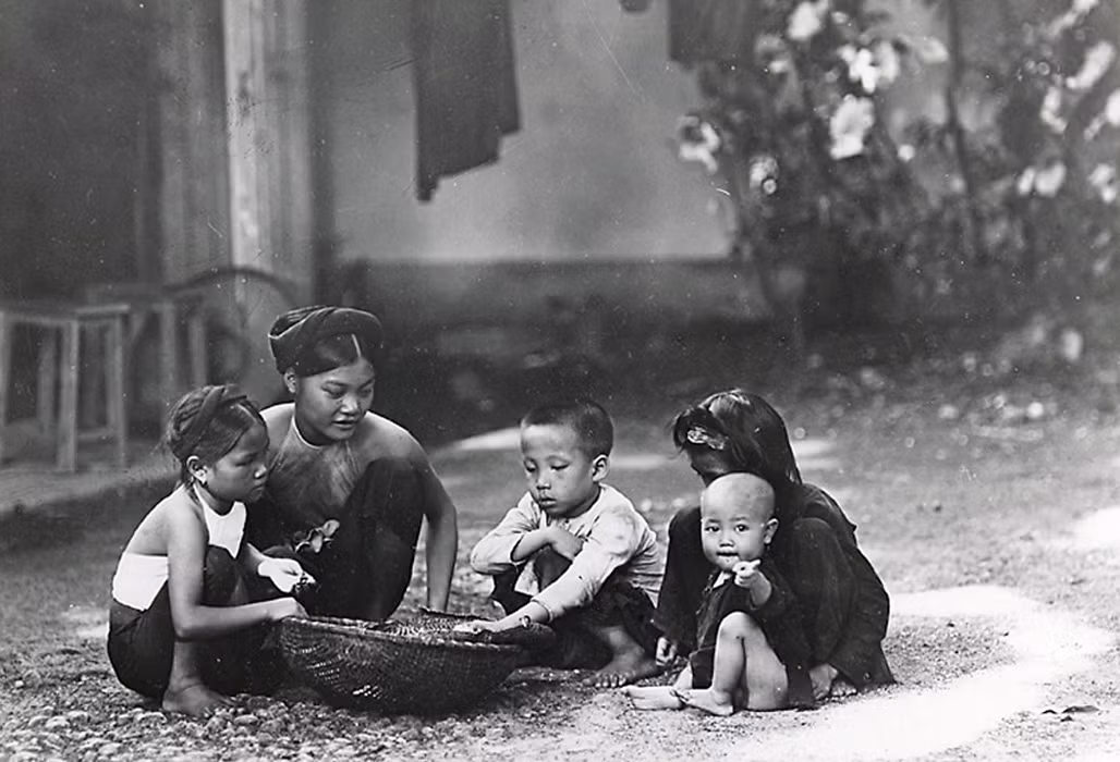 Những đứa trẻ ở Hà Nội.