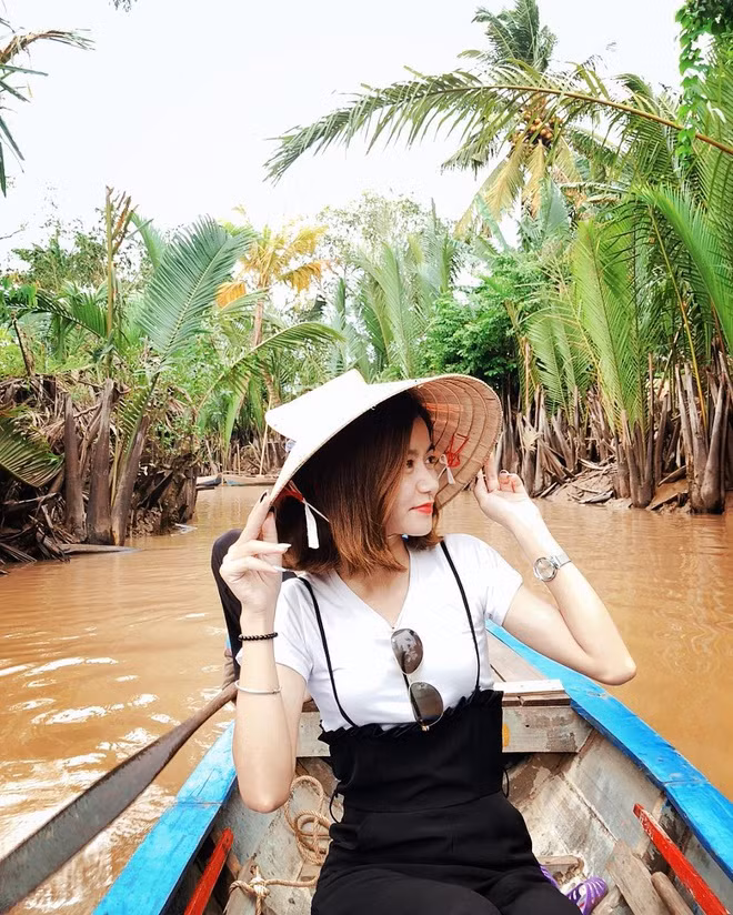 Cồn Phụng còn được gọi là cồn Tân Vinh, thuộc xã Tân Thạch, huyện Châu Thành, tỉnh Bến Tre. Nơi đây hiện là địa điểm du lịch hút khách bậc nhất "xứ dừa". Ảnh: Vuongtham.ba.