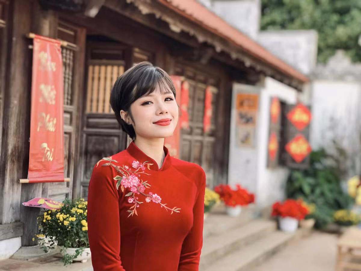Guong mat moi dan chinh Chuyen dong 24h cua VTV la ai?-Hinh-6