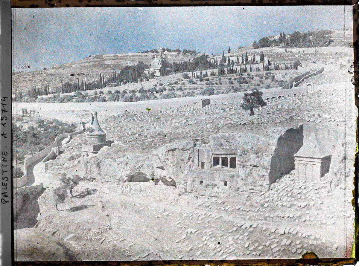 Thung lũng Kidron, Đông Bắc phố cổ Jerusalem, nơi có nhiều phế tích thời cổ đại.