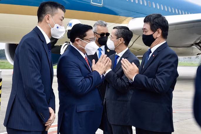 Thu tuong Pham Minh Chinh toi Indonesia, bat dau chuyen cong tac nuoc ngoai dau tien