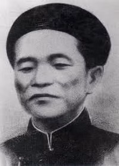 Nhà trí thức Nguyễn Văn Tố, người từng làm Hội trưởng hội Trí Tri, Hội truyền bá chữ Quốc ngữ trước 1945 trở thành Bộ trưởng Bộ Cứu tế xã hội.
