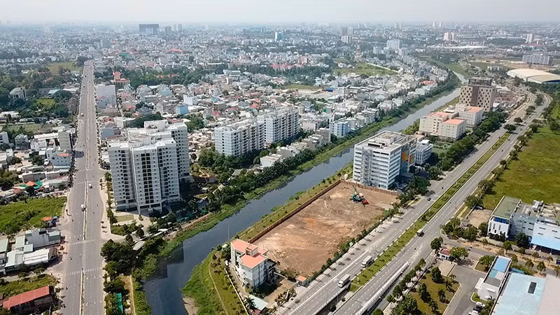 Ngoài 4 huyện có 2 thị trấn, 13 huyện còn lại của Hà Nội đều có 1 thị trấn, trong đó có 3 huyện Đan Phượng, Đông Anh, Ứng Hòa. Ảnh: Cổng TTĐT TP Hà Nội.