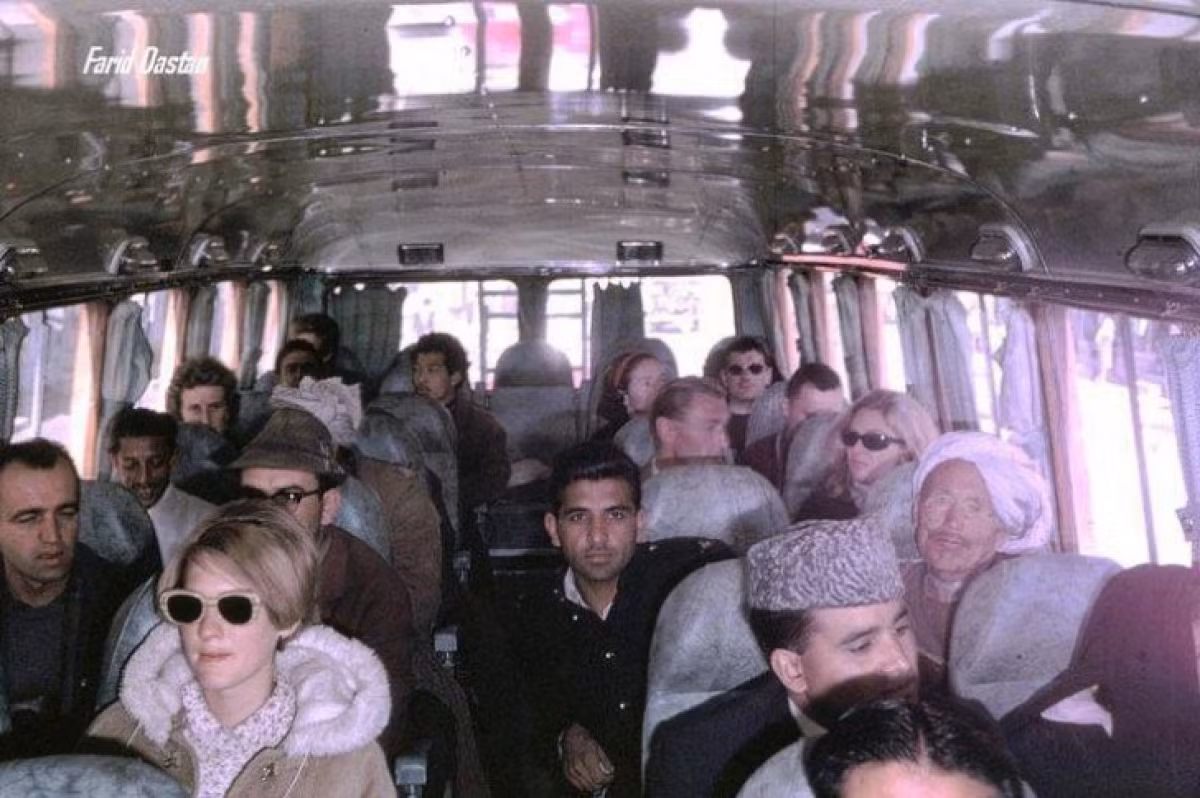 Những hình ảnh về Afghanistan cách đây hàng chục năm cho thấy Afghanistan từng phát triển như thế nào trước khi chìm vào bóng tối, bạo lực và chiến tranh như hiện nay.