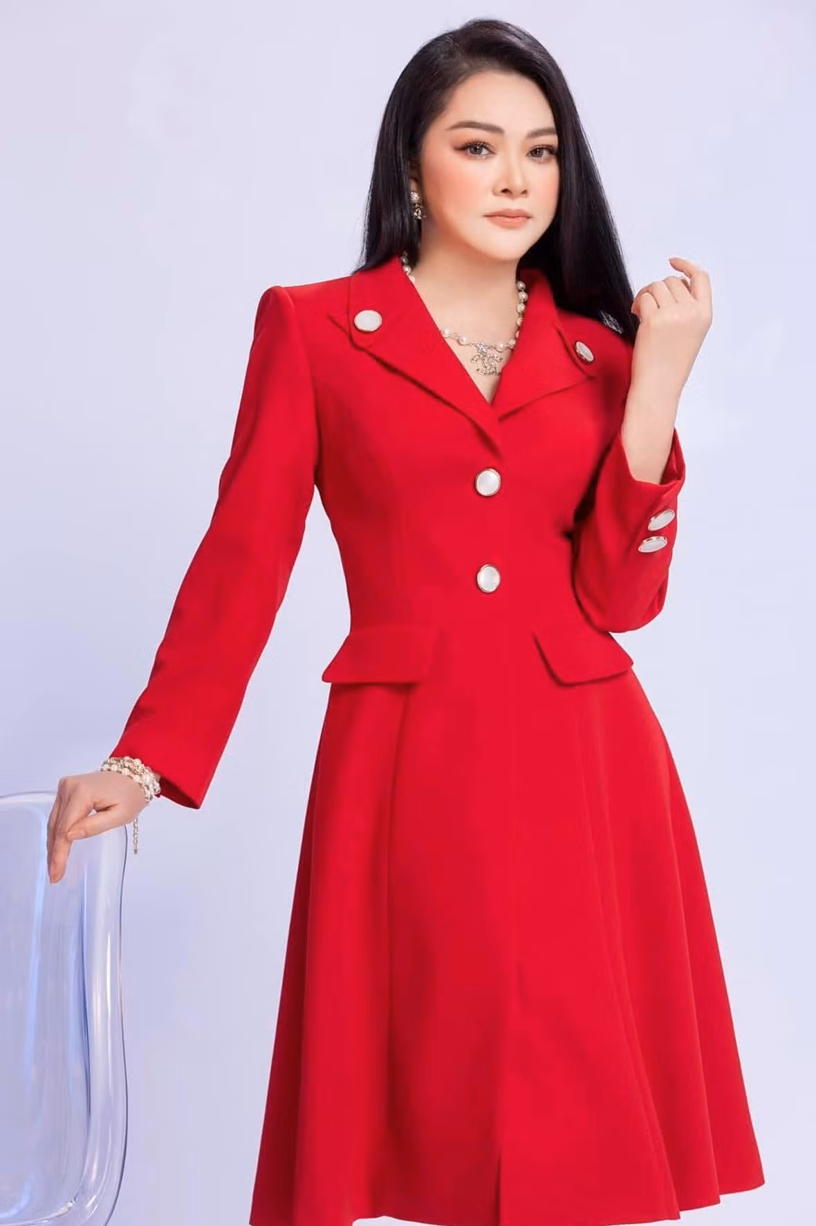 Cô giữ được lối sống kín đáo không mấy khi nói về chuyện riêng tư.