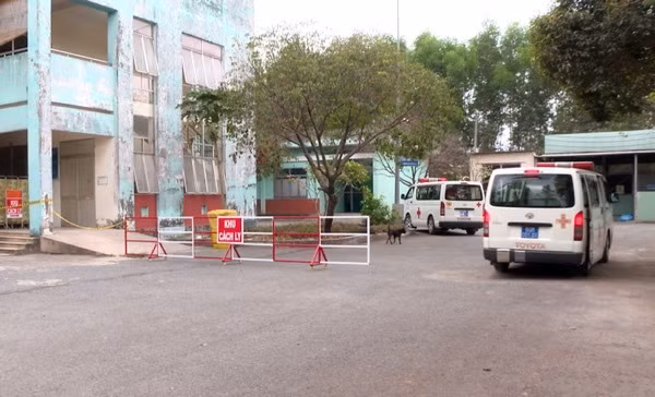 Mot phu nu duong tinh voi SARS-CoV-2, Dong Nai hop khan