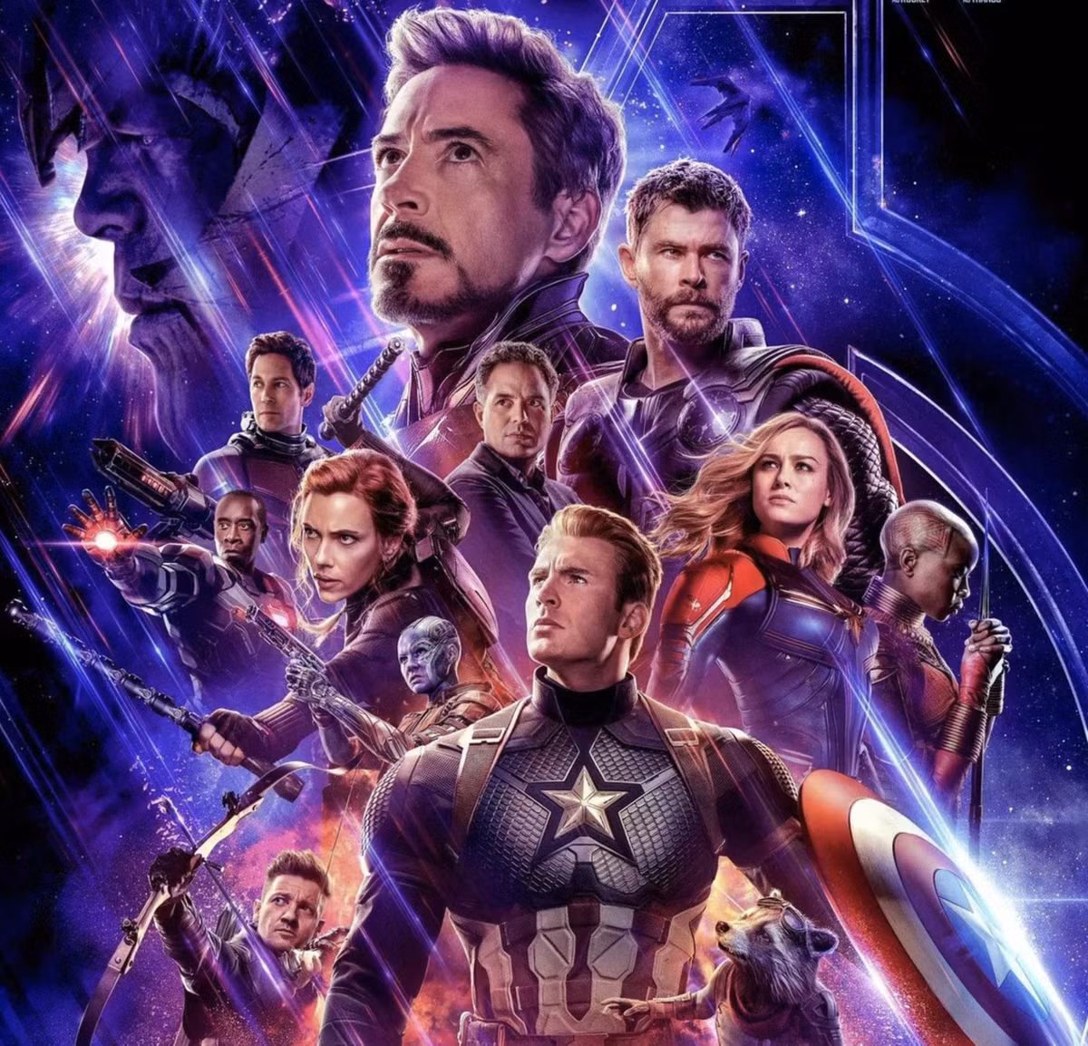 Avengers: Endgame ra mắt vào năm 2019 đã làm khuynh đảo phòng vé khắp thế giới, người hâm mộ đổ ra rạp chứng kiến phần kết của kỷ nguyên anh hùng đã gắn liền với khán giả gần một thập kỷ qua. Ngoài kỷ lục doanh thu, cơn sốt Avengers: Endgame còn tạo ra những rắc rối "vô tiền khoáng hậu" liên quan đến khán giả.