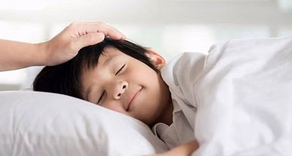 Cho con ngu vao khung gio nay be se ngay cang khoe va thong minh