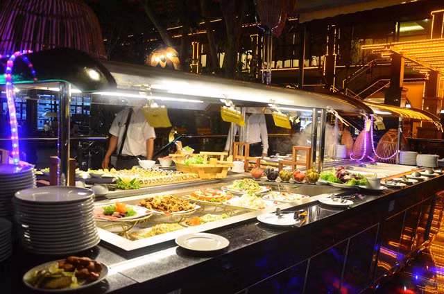 7 nha hang buffet tot nhat tai Ha Noi-Hinh-5