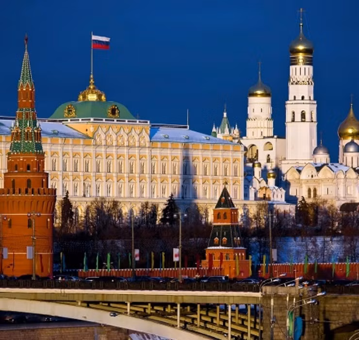 Được biết đến như là "niềm tự hào của nước Nga", điện Kremlin là nơi làm việc chính thức của các lãnh đạo nước này.
