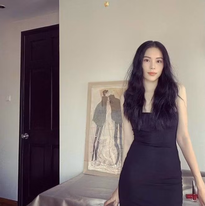 Linh Rin copy phong cách Hà Tăng để chuẩn bị làm 'con dâu tỷ phú'? - Hình 5 Linh Rin copy phong cach Ha Tang de chuan bi lam 'con dau ty phu'?-Hinh-5