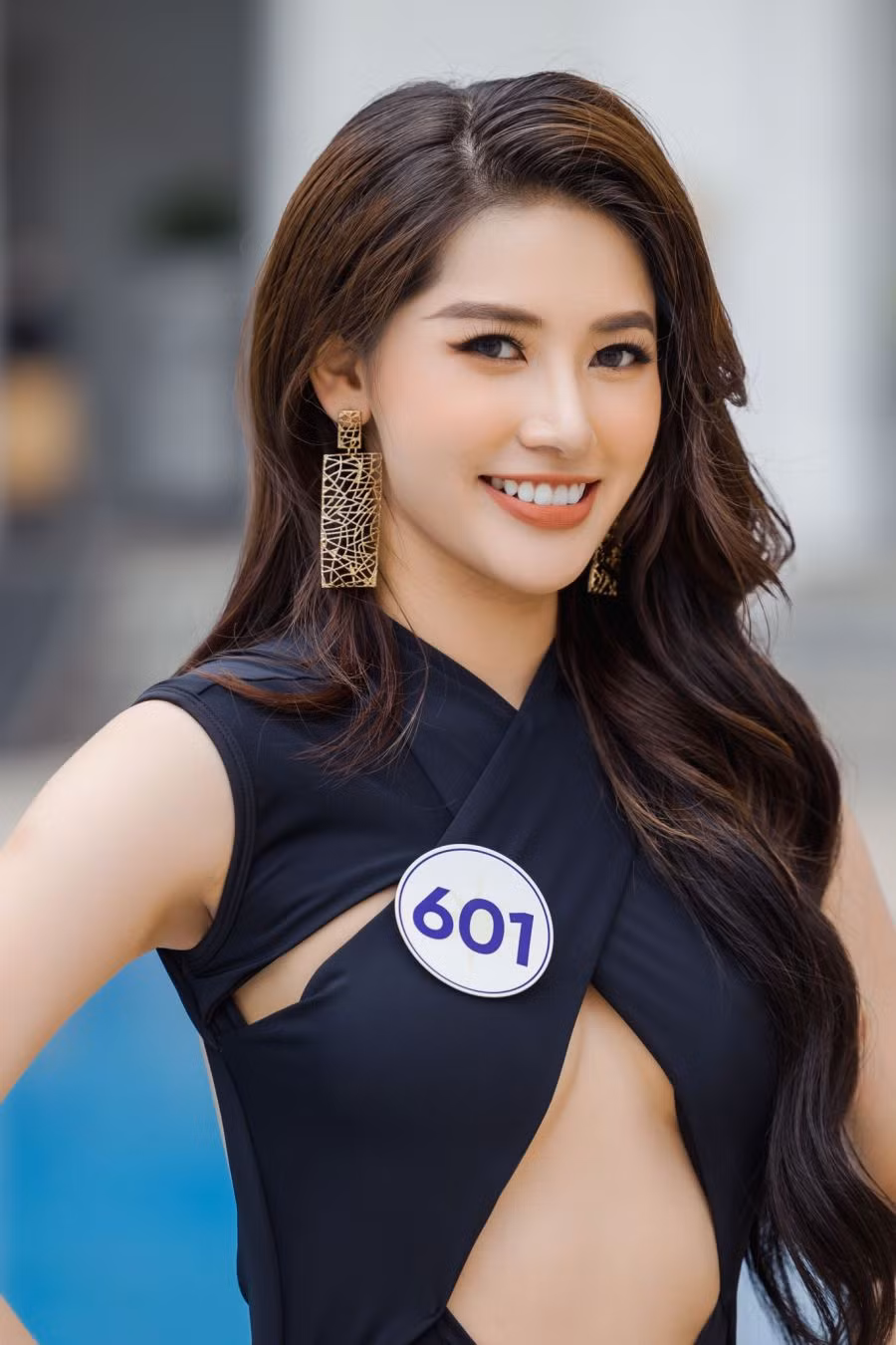 Nguoi dep Hai Phong noi bat tai so khao Hoa hau Hoan vu-Hinh-4