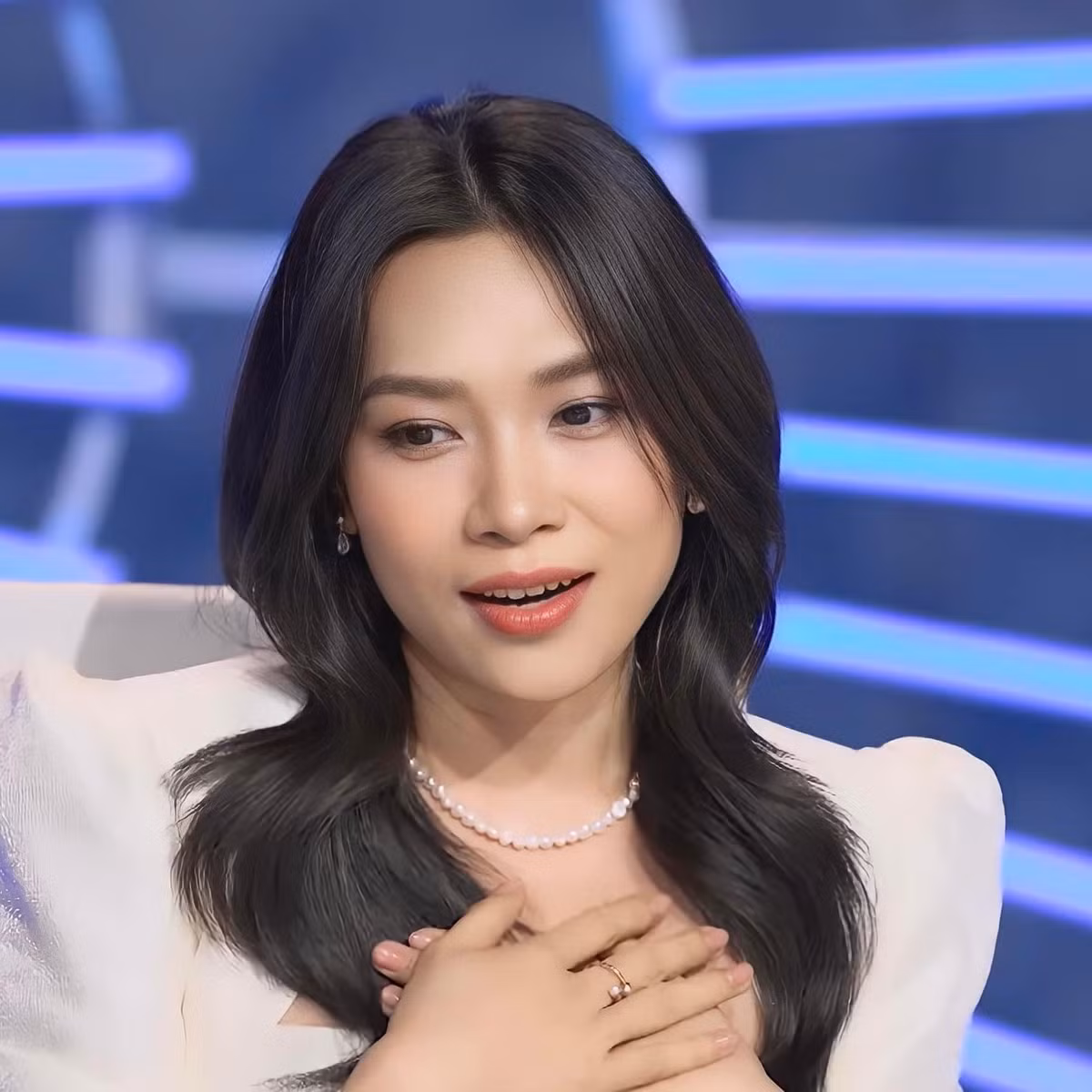 Van hoa ung xu 'cho bua' dang bao dong cua sao Viet va anti-fan-Hinh-4