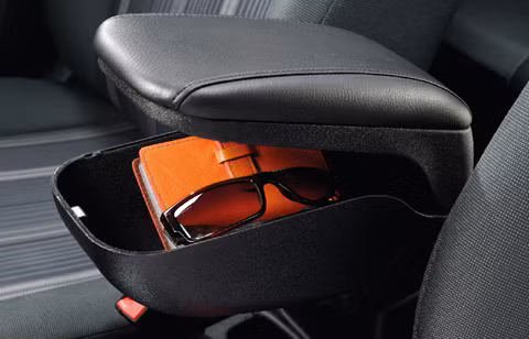 Suc hut tu Ford Fiesta Titanium-Hinh-7