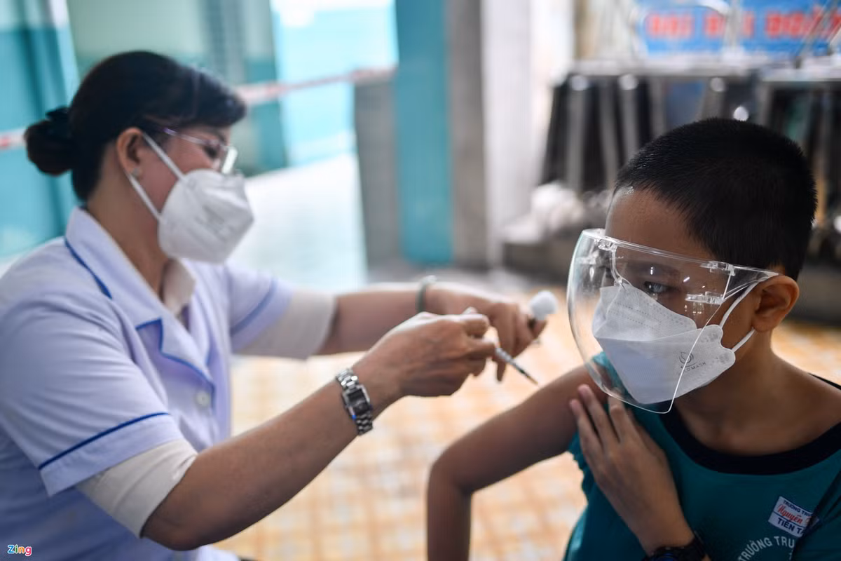 Dự kiến, chiến dịch tiêm vaccine phòng Covid-19 cho trẻ em trong nhóm tuổi 5-11 được ngành y tế TP.HCM triển khai trong 15 ngày.