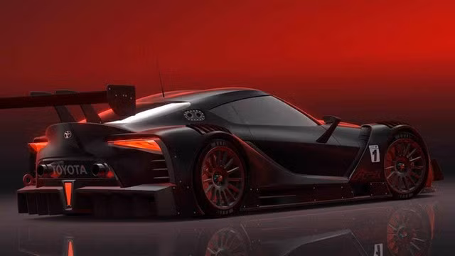 Bộ lazang đa chấu đi kèm với vỏ Pirelli low-profile và cánh gió phía sau lớn làm từ sợi carbon tạo cho xe ngoại hình của xe đua.