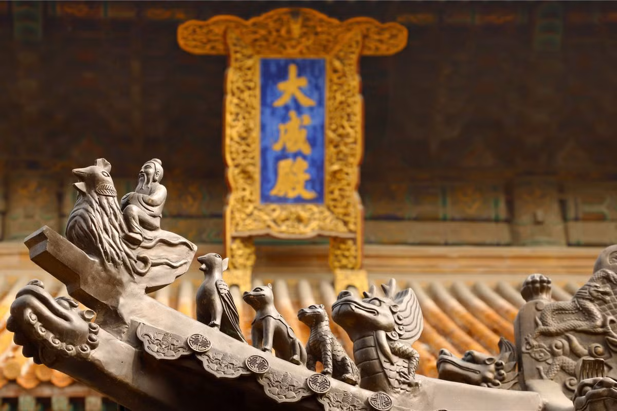 Cùng với Khổng Phủ (nơi ở của các thế hệ con cháu Khổng Tử) và Khổng Lâm (lăng mộ Khổng Tử) ở Khúc Phụ, Khổng Miếu đã được UNESCO công nhận là Di sản văn hóa thế giới từ năm 1994. Ảnh: Icocn.org.cn.