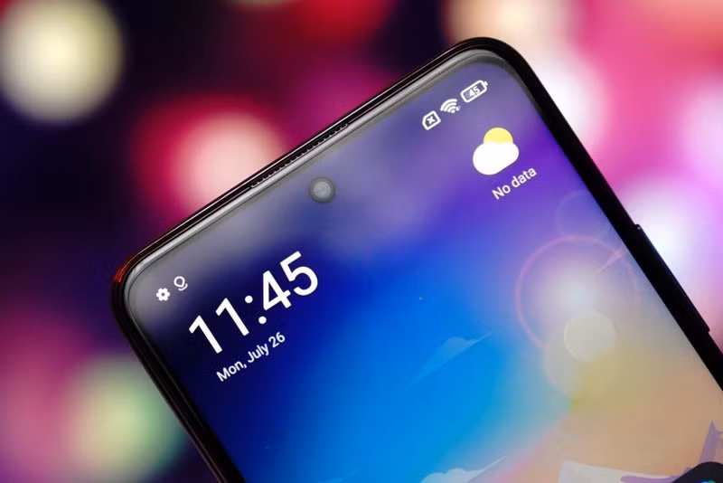 Máy ảnh trước 16 MP, f/2.5. >> Xem thêm: Huawei P50, P50 Pro trình làng: Chip S888 và Kirin 9000, RAM 12 GB, chống nước, hệ điều hành HarmonyOS, giá khởi điểm gần 16 triệu