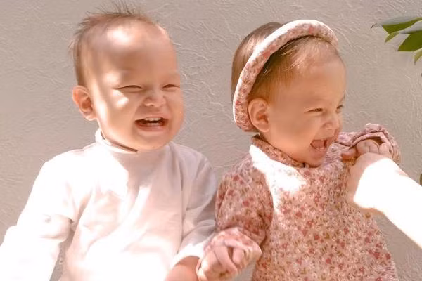 Ho Ngoc Ha tiet lo Quoc tich cua cap sinh doi Leon - Lisa-Hinh-3