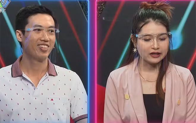 Toi show hen ho, co gai noi mot cau khien ban trai va ca san khau vo oa