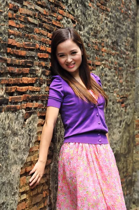 Phương Thảo cũng không thiếu những hình ảnh khoe vẻ đẹp đằm thắm, mặn mà.