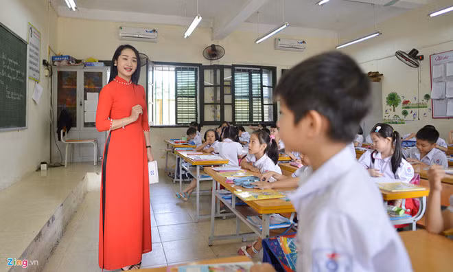 NXB Giao duc: Thieu SGK do hoc sinh tang dot bien