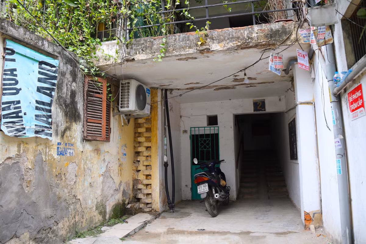 Mới đây, quận Đống Đa đã tổ chức Hội nghị công khai lấy ý kiến các cơ quan, tổ chức, cá nhân và cộng đồng dân cư với nhiệm vụ quy hoạch chi tiết 1/500 cải tạo, xây dựng lại 3 khu tập thể tại địa bàn 3 phường (Khương Thượng, Trung Tự, Kim Liên).