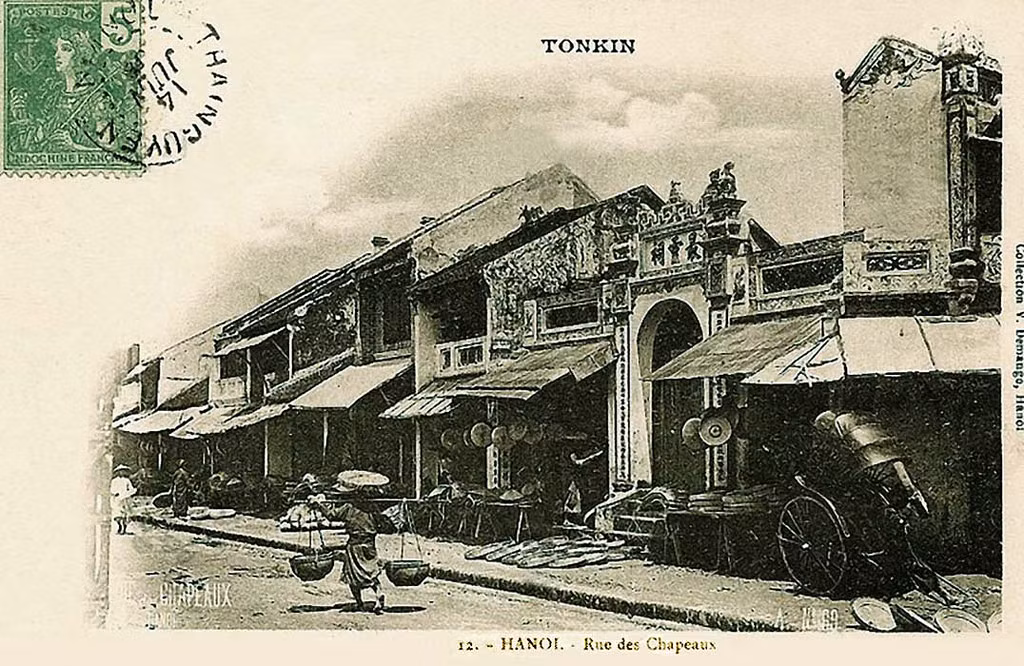 Phố Hàng Nón.
