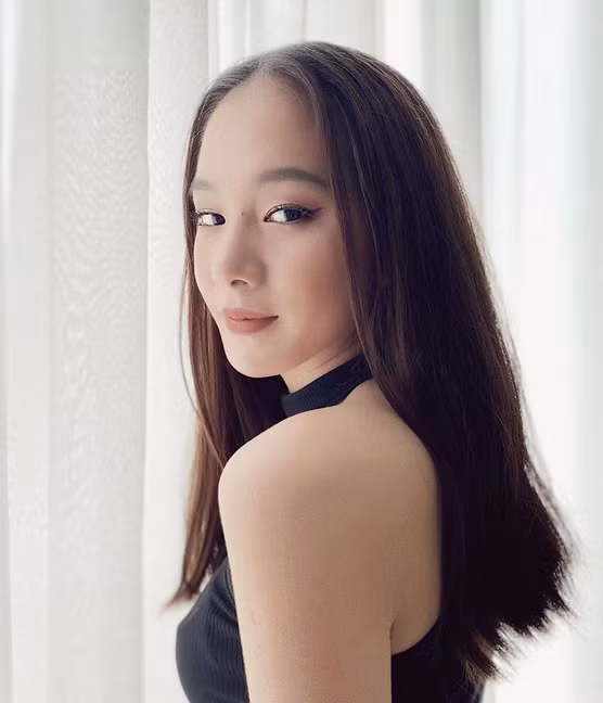 Nguyễn Thị Bích Thùy thuộc nhóm thí sinh có kỹ năng trình diễn tốt, phong độ ổn định. Cô cao 1,73 m, hình thể cân đối. Năm 2019, Bích Thùy từng thi Miss World Vietnam và được chọn vào top 10.