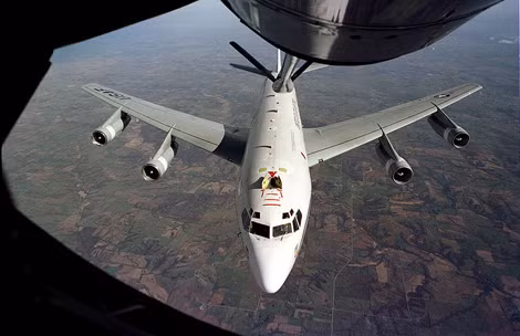 "Thợ săn phóng xạ" WC-135.