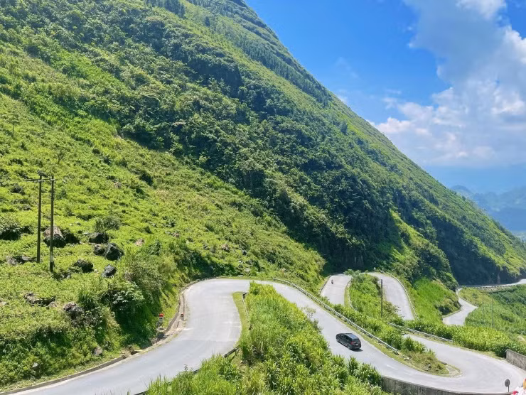 Kham pha Ha Giang: Dam minh trong ve hoang so, nui da hung vi-Hinh-15