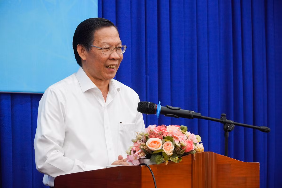 Nha nghien cuu 103 tuoi Nguyen Dinh Tu nhan giai thuong khoa hoc Tran Van Giau-Hinh-5